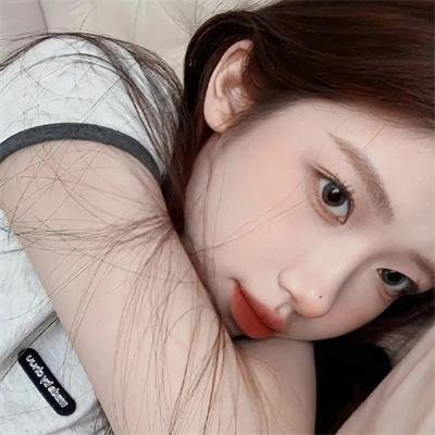杜芭莉女士封面