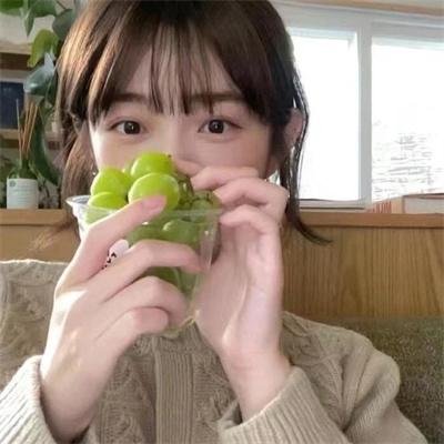 童贞女王封面